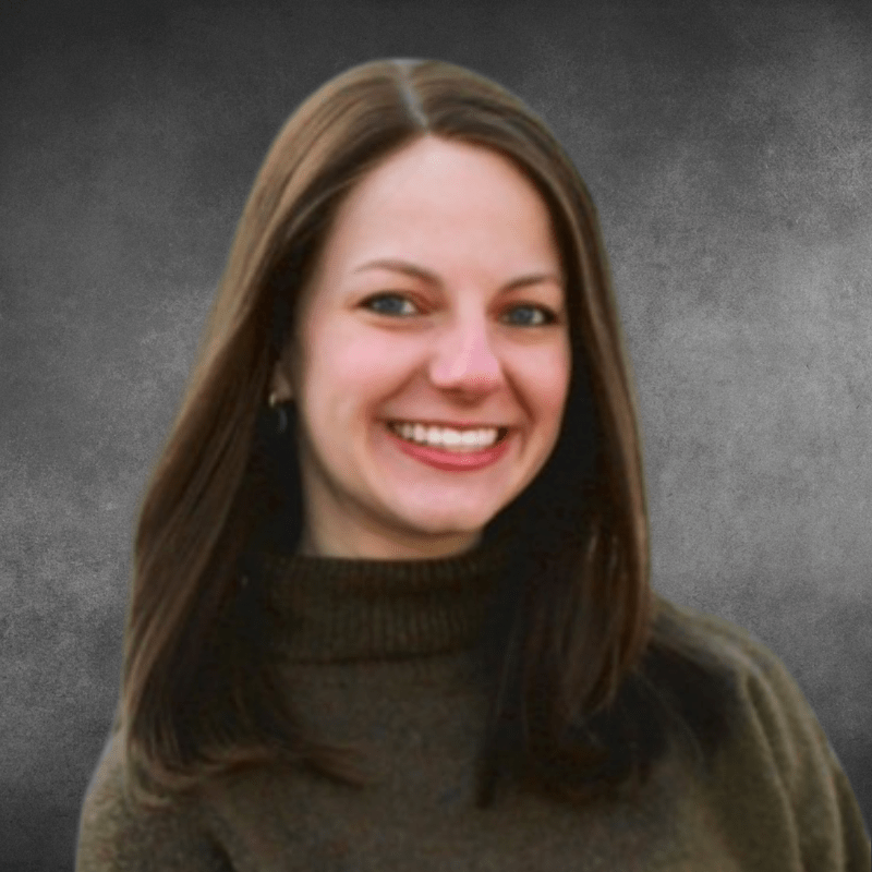 Jess Paschen_LC pic_gray background (1)