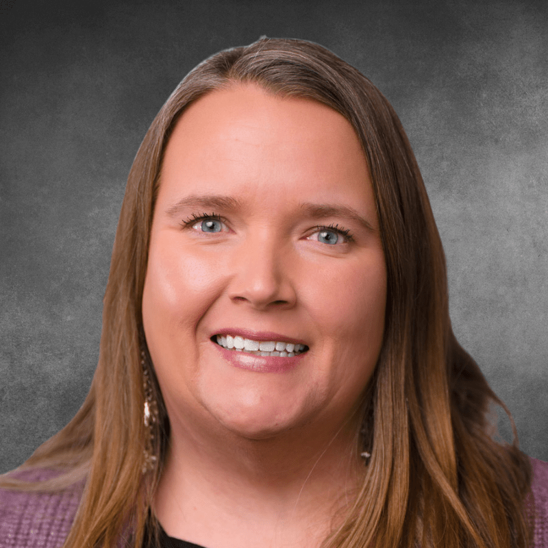 Laura Lewis_LC pic_gray background